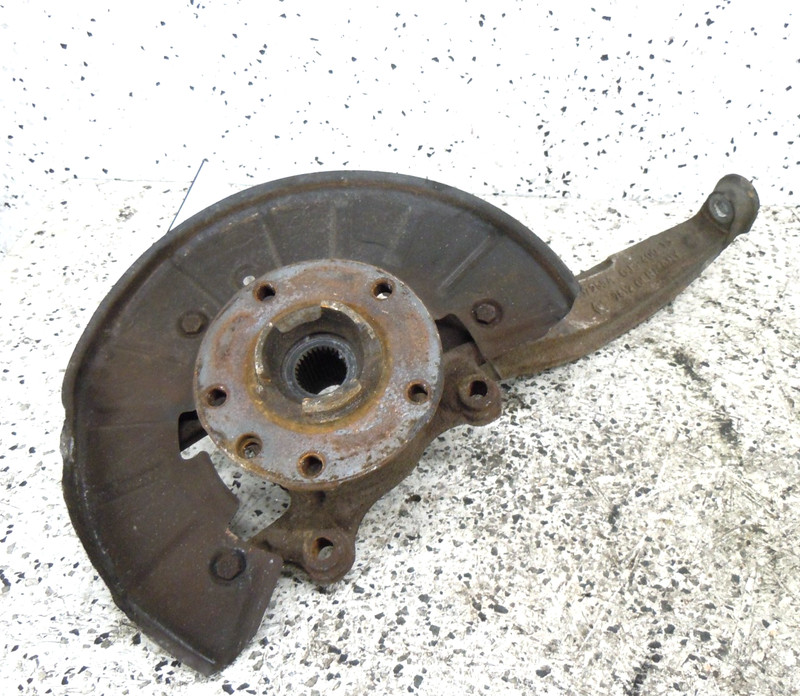 2007-2010 Audi Q7 Front Spindle Knuckle Hub Passenger Right RH OEM