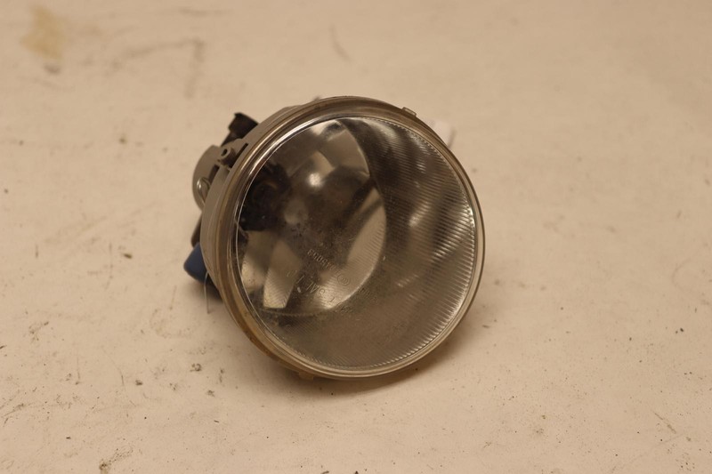 2014-2020 TOYOTA 4RUNNER FRONT LEFT DRIVER SIDE BUMPER FOG LIGHT LAMP OEM