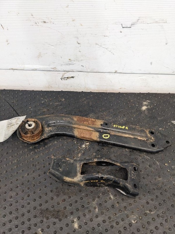 Passenger Lower Control Arm Rear Floor To Knuckle Fits 05-09 EQUINOX 1193490
