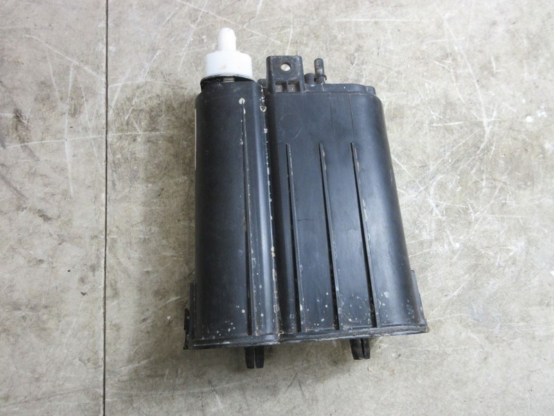2012-2018 Jeep Wrangler JK Evap Evaporator Vapor Canister 05147127