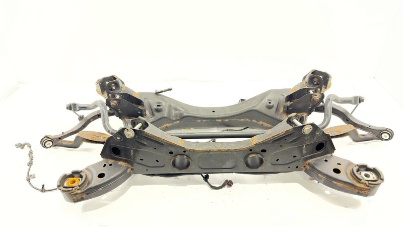 2018-24 Chevy Traverse Fwd Rear Crossmember Assembly Control Arms Sway Bar Links