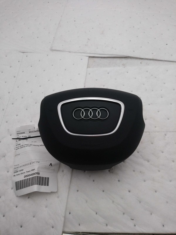 2017 Audi Q5 Steering Wheel Air Bag Silver, Used, 114k Miles, OEM Part 9583