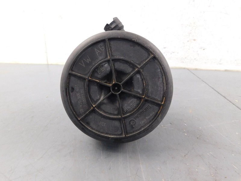 2012 08 09 10 11 Audi R8 GT V10 Secondary Air Injection Pump #00228 I3