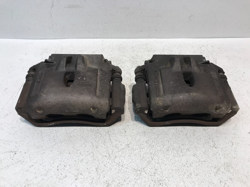 2000-02 Jaguar S-Type Front Left Driver Right Passenger Brake Caliper OEM Pair