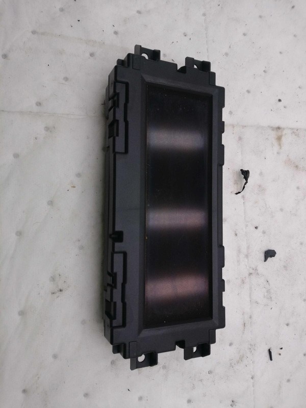 2011-2012 Cadillac SRX Infotainment Display OEM Black 85K Miles NJ25-27109