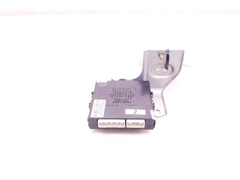 04 05 06 LEXUS RX330 HEADLAMP LEVELING LAMP ECM