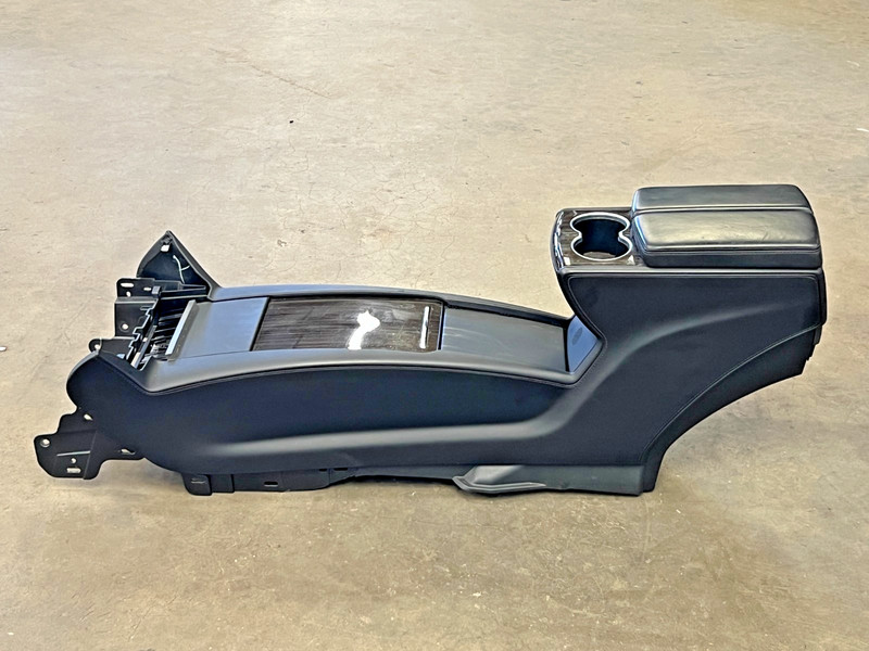 ⭐2016-2020 TESLA MODEL X FRONT FLOOR CENTER CONSOLE STORAGE BLACK OEM LOT2632