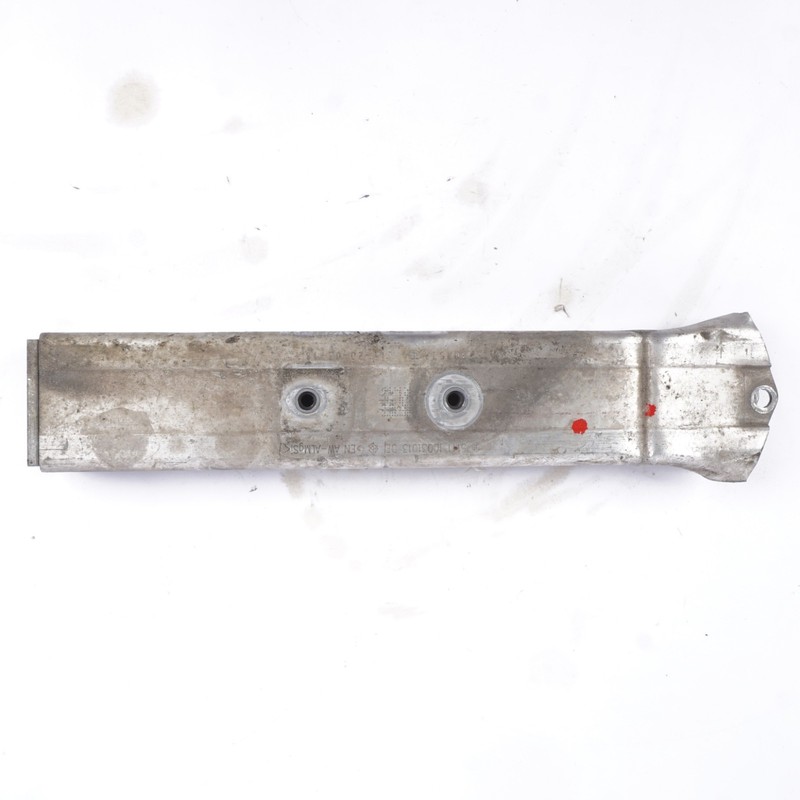 2018 - 2023 BMW X2 F39 FRONT LEFT SIDE BUMPER LOWER MOUNT BRACKET OEM 7374790