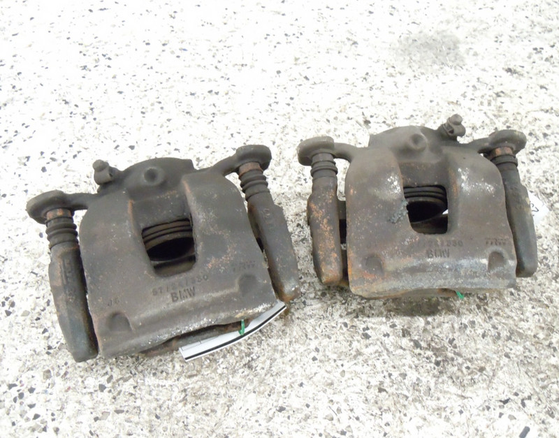 2018-2022 BMW X2 2.0L Front Brake Caliper Pair Left Right OEM W/O Sport