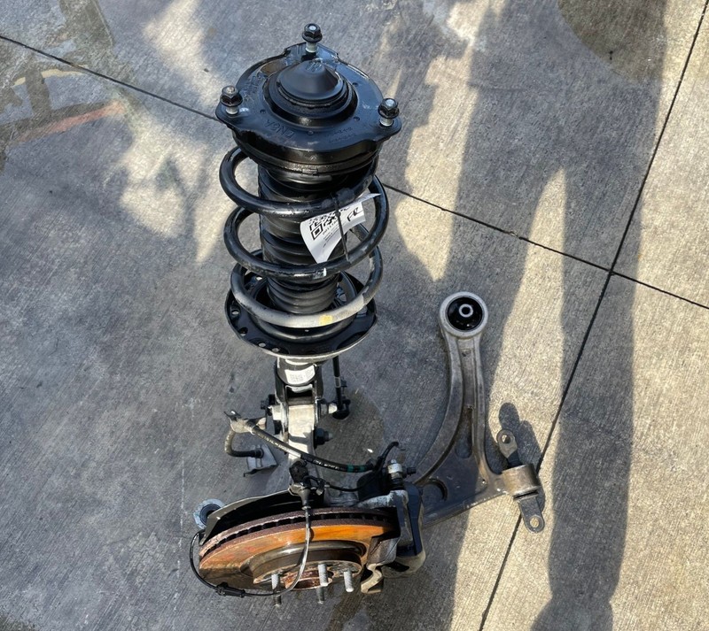 2021 - 2024 KIA K5 FWD FRONT RIGHT SIDE SUSPENSION KNEE ASSEMBLY 1.6L # 111802