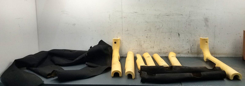 2003 Jeep Wrangler TJ Rubicon 4x4 OEM Rollbar Padding / Covers #5350 F2
