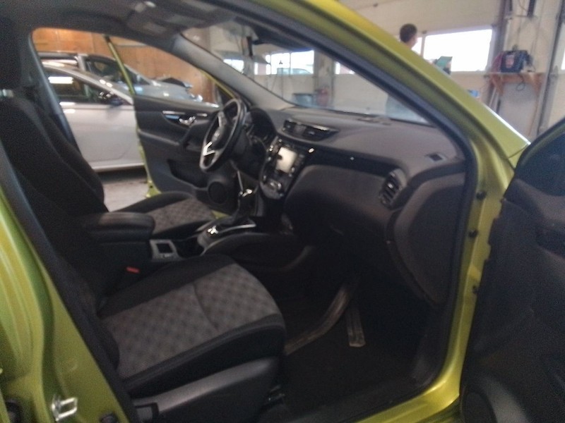 2020-2022 Nissan ROGUE SPORT Passenger Front Lower Right Knee Air Bag