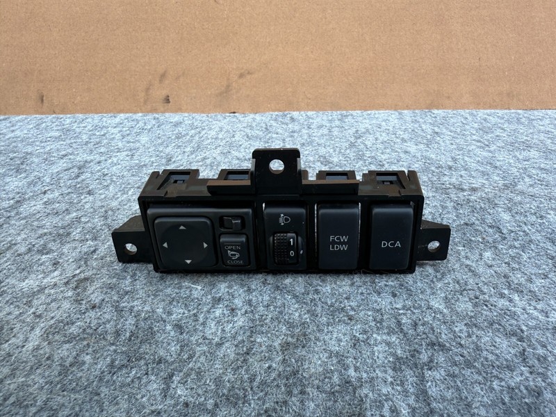 INFINITI FX35 FX50 QX70 09-17 OEM DOOR MIRROR HEADLIGHT LEVEL FCW LDW DCA SWITCH