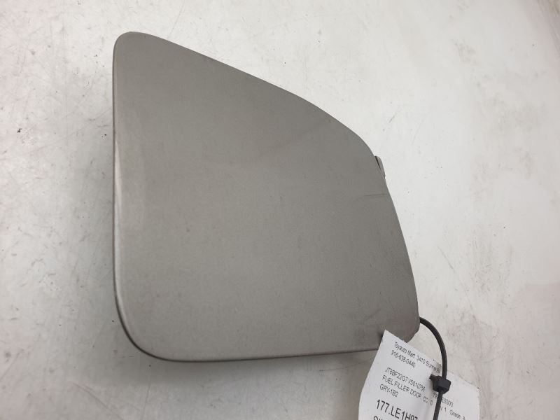 97 LEXUS ES300 FUEL FILLER DOOR GRY-1B2 445592