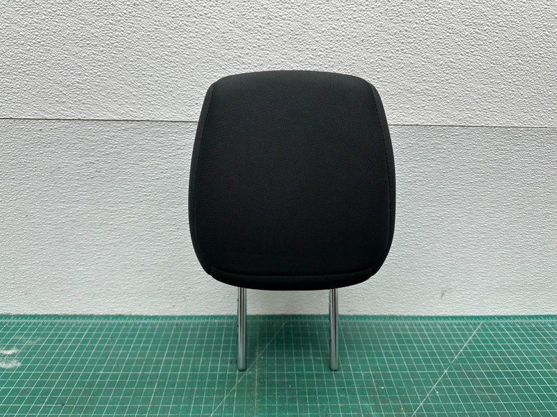 18-25 NISSAN LEAF - FRONT LEFT OR RIGHT SIDE SEAT HEAD REST HEADREST OEM