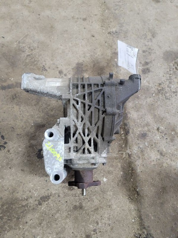 Differential Carrier Rear Axle 3.73 Ratio Opt GT4 Manual Transmission Fits 07-10