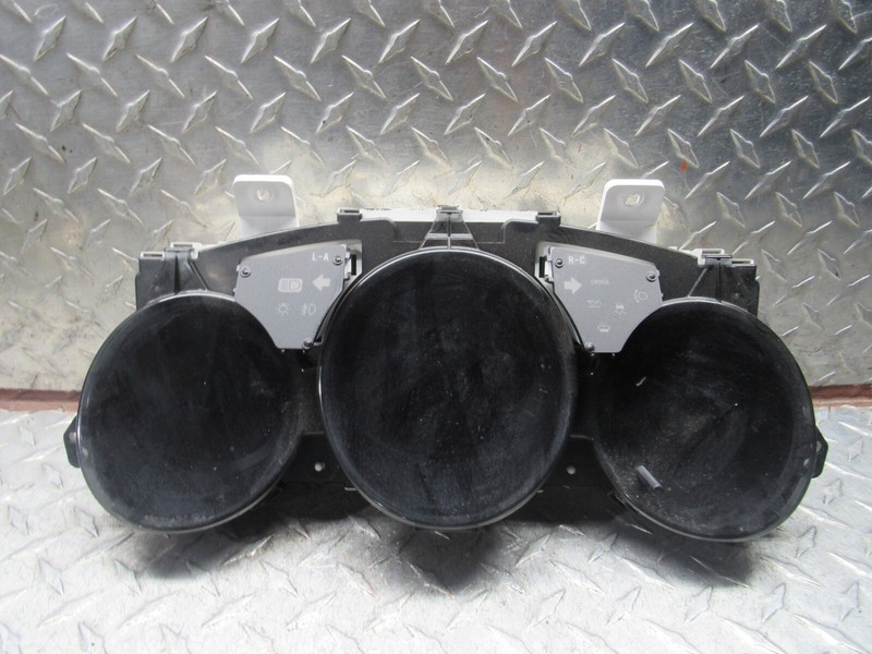 03 LEXUS ES300 INSTRUMENT CLUSTER SPEEDOMETER 83800-33610