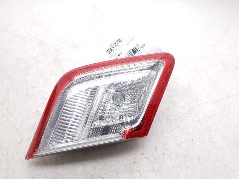10-11 TOYOTA CAMRY HYBRID 2WD DRIVER SIDE LEFT REAR TAIL LIGHT