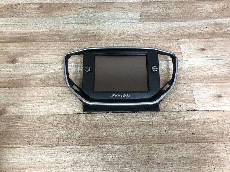 MASERATI GHIBLI OEM FRONT RADIO STEREO TOUCH SCREEN HEADUNIT MONITOR 2014-2017