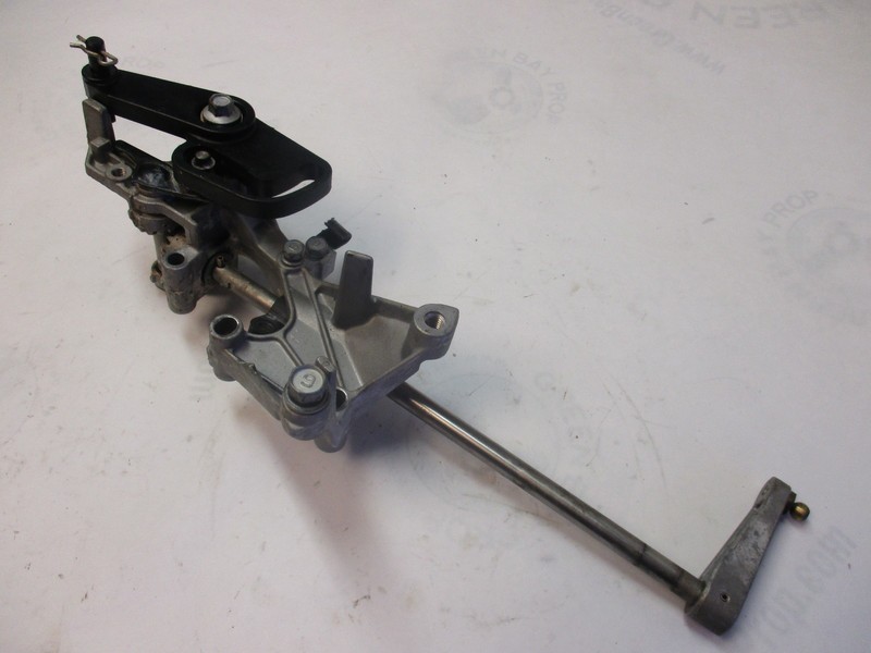 69J-42153-00-00 Yamaha Outboard 200-250 Hp Throttle Control Shaft & Brackets