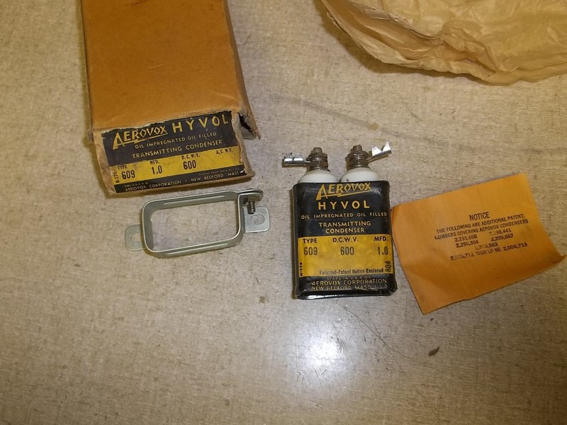 Aerovox HYVOL Transmitting Condenser Type 609 DCWV: 600 *FREE SHIPPING* lot of 3