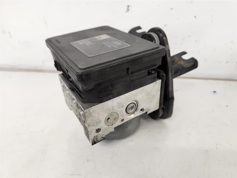 2019-2020 Honda Civic Vsa Abs Pump Modulator Accumulator 57110-Tbg-A33