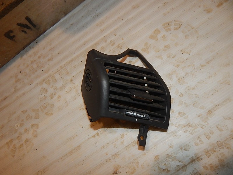 Mercedes Benz 3724-0 3841L 3724L Air Vent *FREE SHIPPING*