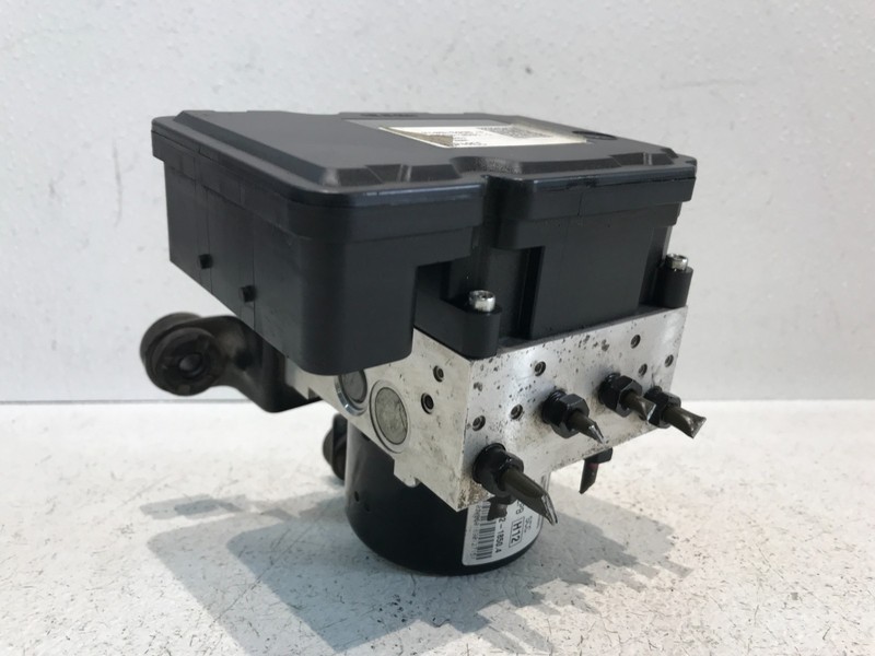 09-14 Hyundai Genesis OEM ABS Anti Lock Brake Pump Assembly OEM