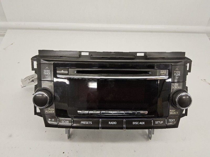 2011-2012 Toyota AVALON Radio Display And Receiver ID AD1815 on Radio Face