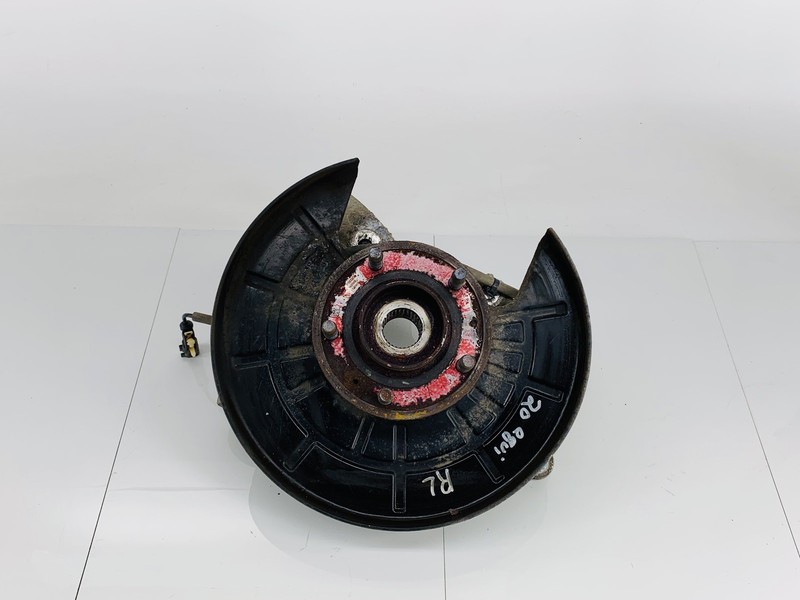18-24 CHEVROLET EQUINOX AWD REAR LEFT SIDE SPINDLE KNUCKLE WHEEL HUB OEM