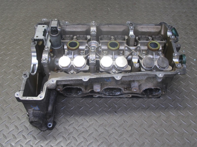 2002-2005 PORSCHE 911 996 3.6L M96.03 RWD ENGINE BLOCK RIGHT CYLINDER HEAD ASSY