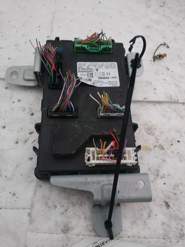 2018 INFINITI Q50 Body Control Module OEM 284B14HK0B Silver 100K Miles