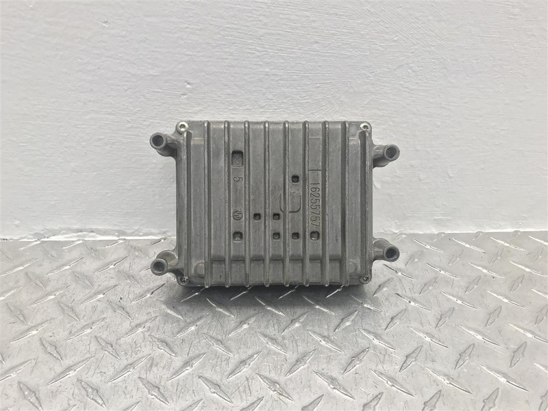2002 ENVOY XL TRAILBLAZER EXT BRAVADA ENGINE CONTROL MODULE 12576463