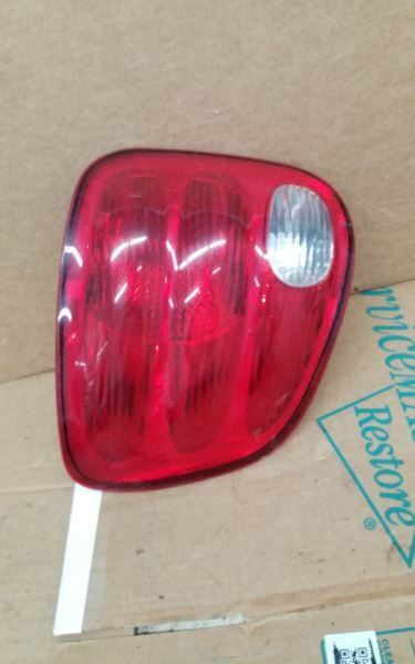 Passenger Tail Light Heritage Flareside Fits 00-04 FORD F150 PICKUP 223274