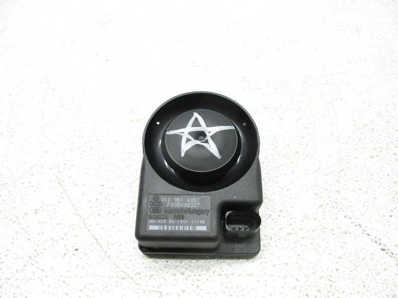 05-18 AUDI 8T A5 S5 A4 A3 A6 A8 Q3 Q5 ANTI THEFT SPEAKER ALARM SIREN HORN 022024
