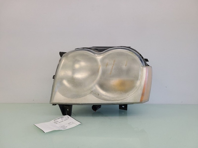 Driver Left Headlight Fits 05-07 GRAND CHEROKEE 566247