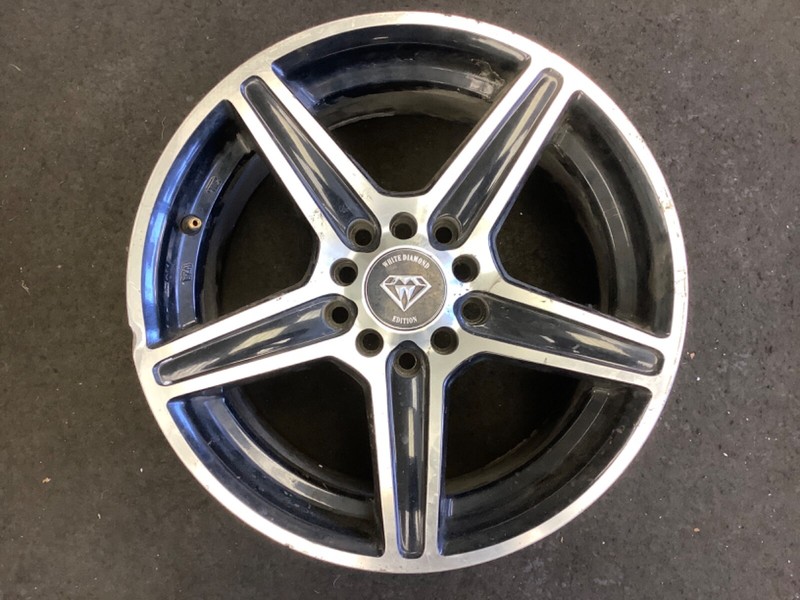 One White Diamond Edition 15x7 Alloy Wheel Rim 5 Spoke 5 (FIVE) Universal Lugs