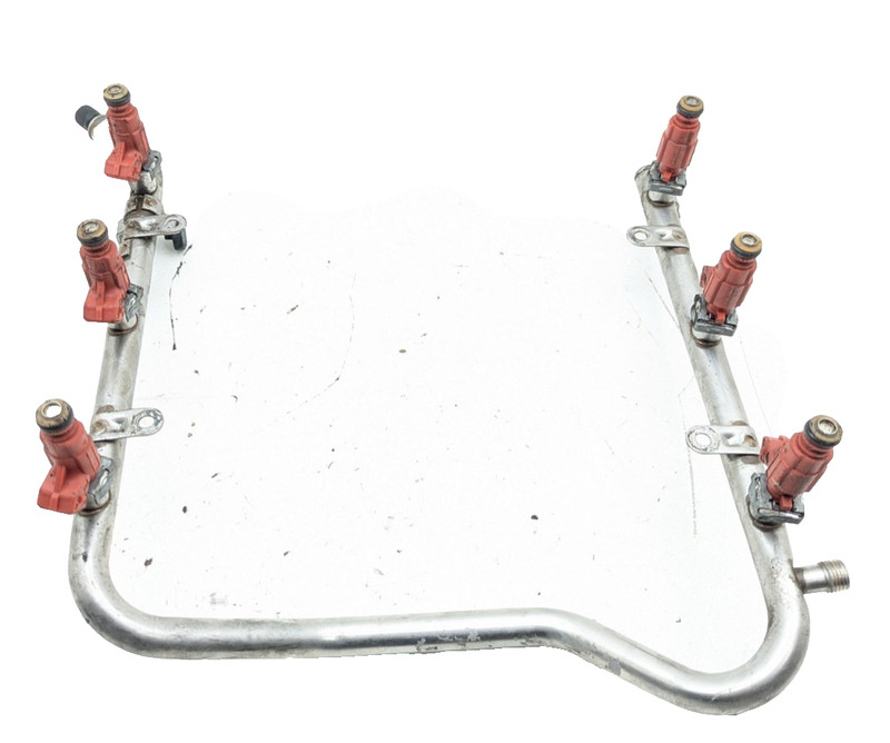 01-05 Mercede R170 E320 4matic Fuel Injector Rail W/ Fuel Injectors OEM