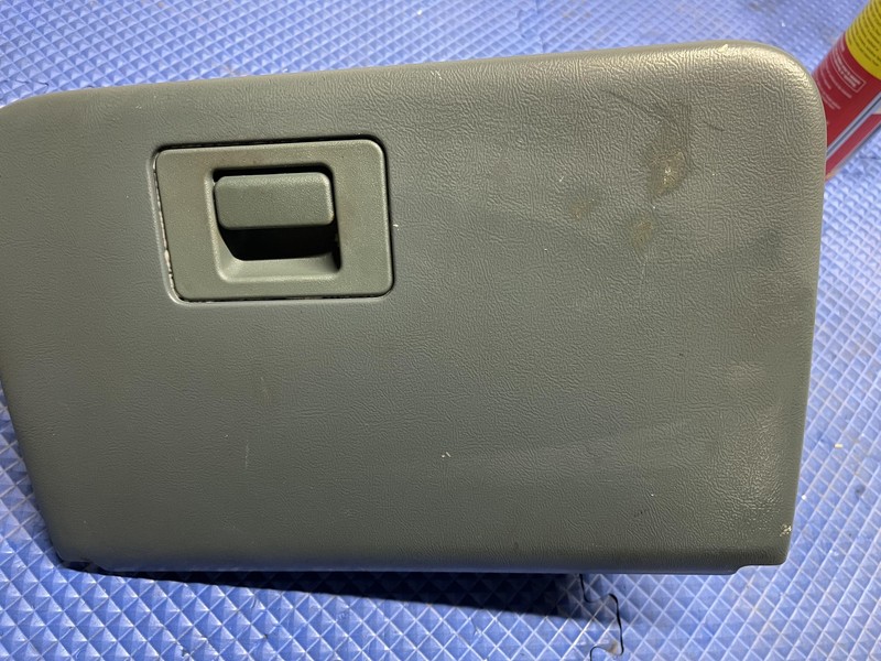 1998-2000 Ford Ranger Glove Box Assembly Green Oem Tested