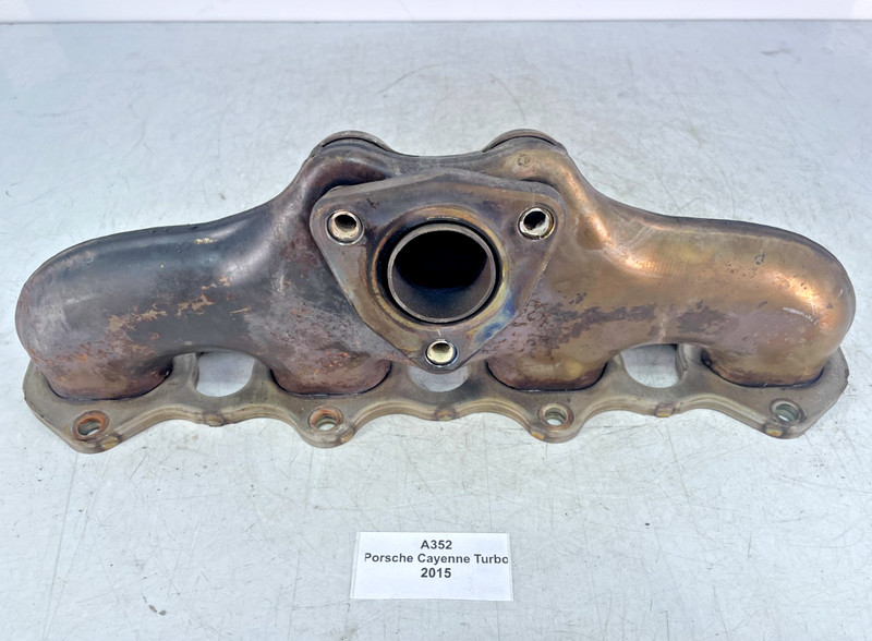 ✅ 08-18 OEM Porsche Cayenne Turbo 958 AWD 4.8 Right Passenger Exhaust Manifold