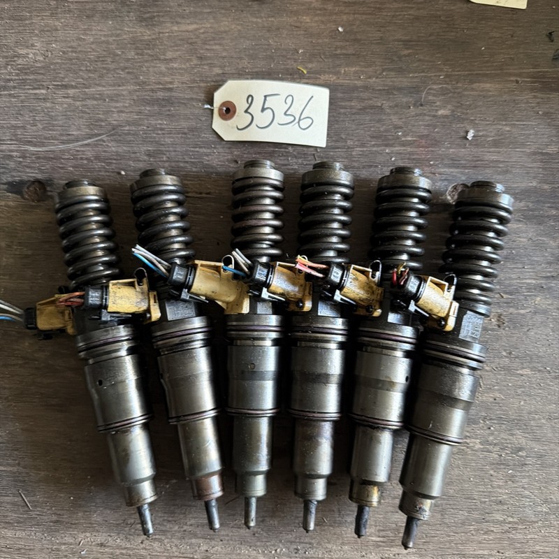 Volvo D12 D13 Diesel Fuel Injector - P/N: 20517502