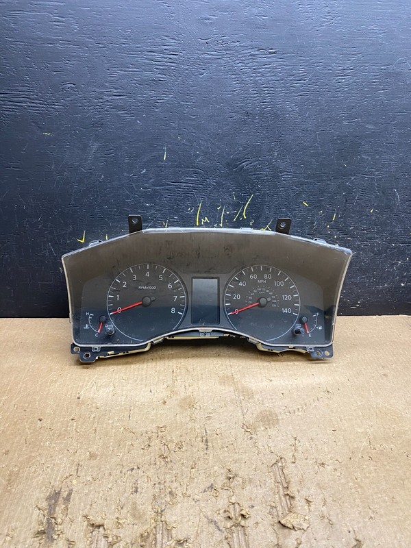 2012 Nissan NV2500 Speedometer Cluster Gauge OEM Z9664 DG