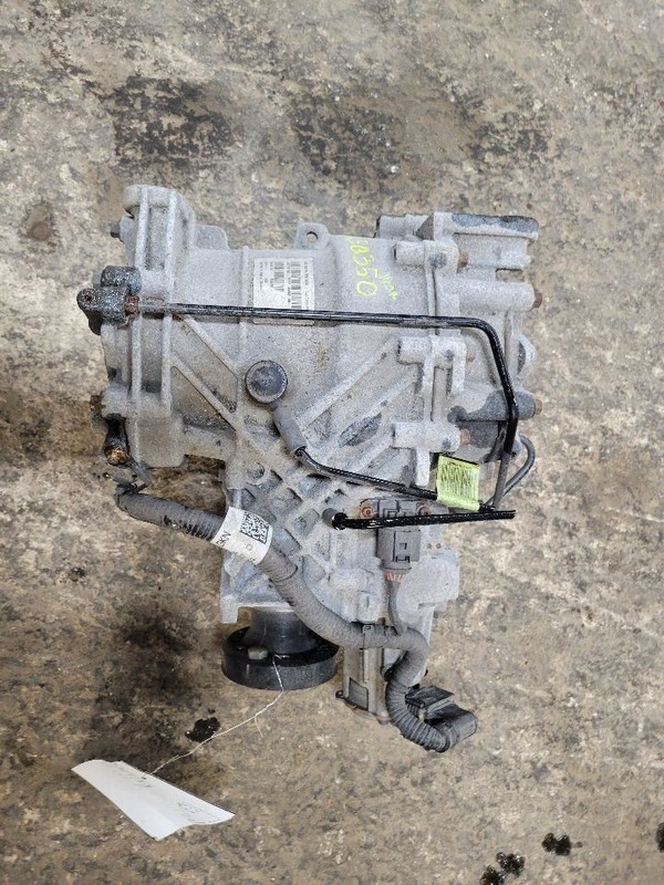 Differential Carrier Rear Fits 14-19 EVOQUE 1656318