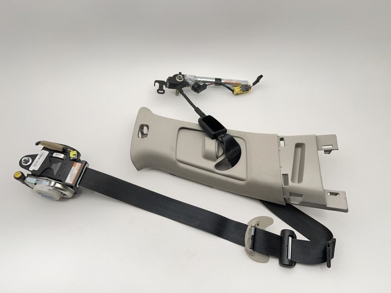 18-22 HONDA ACCORD RIGHT FRONT SEAT BELT BLACK W/GRAY TRIM TC:-A-A 57K LX 54468