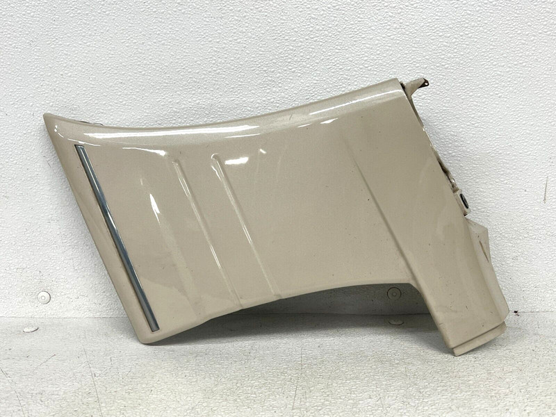⭐2004-2007 LEXUS LX470 FRONT RIGHT PASS FENDER MOLDING PANEL CREAM OEM LOT2581