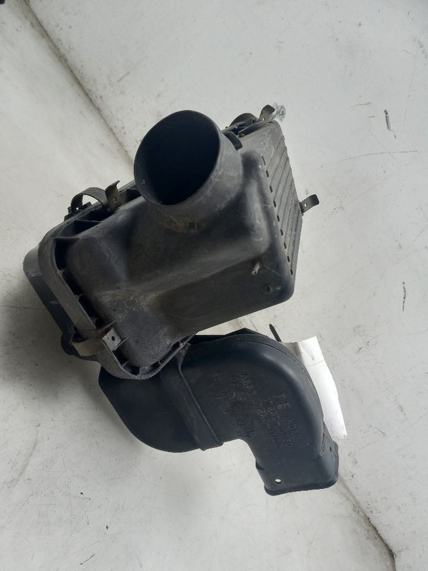 91-94 TOYOTA TERCEL 1.5L 4CYL AIR CLEANER BOX
