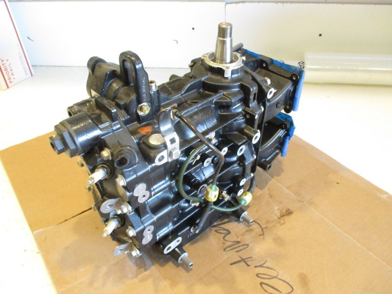 5007396 2009 Evinrude ETEC 40 Hp 2 Cyl Power Head Cylinder Block Engine