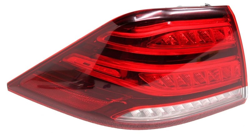 OEM Mercedes-Benz GLE-Class (166 Type) Left Driver Side LED Tail Lamp Lens Chips