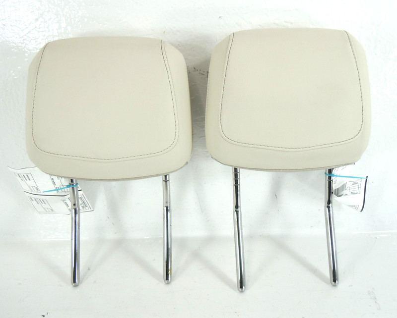 2024 24 Cadillac XT6 Front Headrest Pair Driver Left Passenger Right OEM