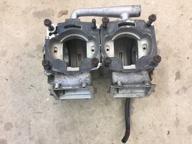 Polaris RMK SKS XC EDGE Crankcase 700 2201695